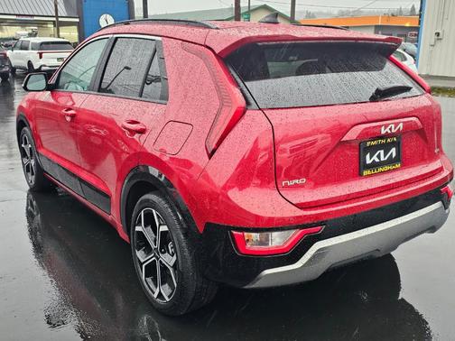 2024 Kia Niro EX Touring
