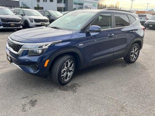 2023 Kia Seltos EX