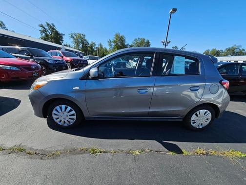2021 Mitsubishi Mirage ES
