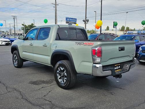 2023 Toyota Tacoma SR