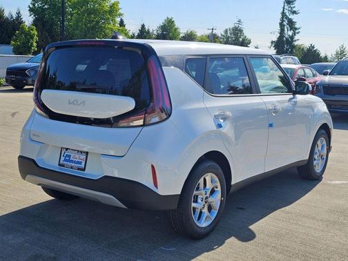 2025 Kia Soul S
