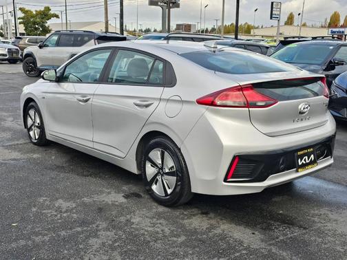 2017 Hyundai IONIQ Hybrid Blue