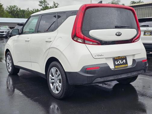 Snow White Pearl 2020 Kia Soul LX