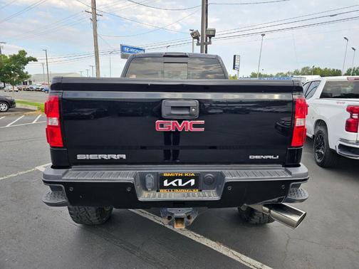 2016 GMC Sierra 2500 Denali