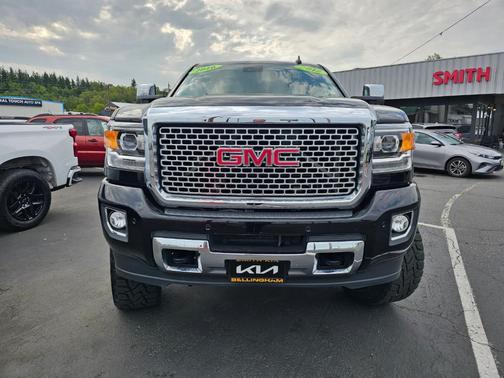2016 GMC Sierra 2500 Denali