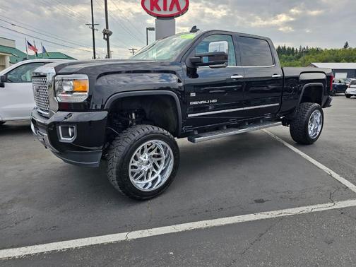 2016 GMC Sierra 2500 Denali