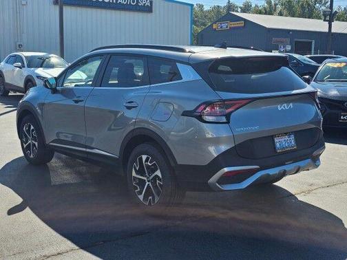 2025 Kia Sportage EX