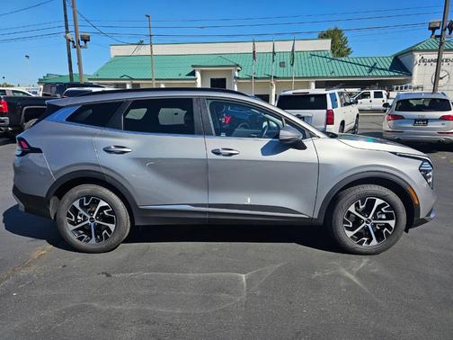 2025 Kia Sportage EX