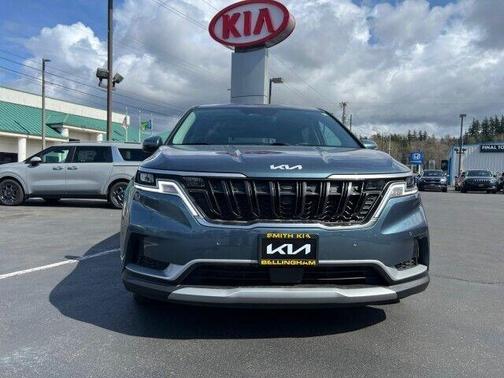 2024 Kia Carnival EX