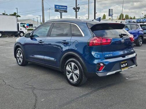 2021 Kia Niro LX