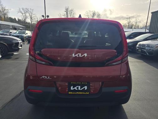 2022 Kia Soul LX