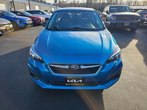 2017 Subaru Impreza 2.0i