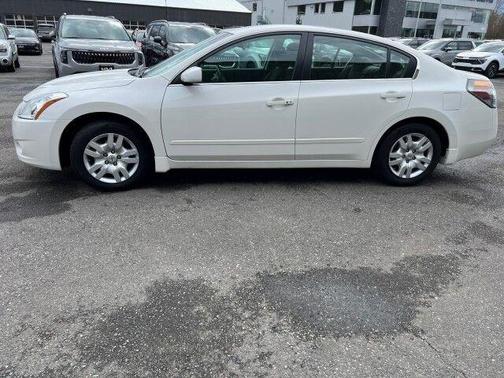 2010 Nissan Altima 2.5 S