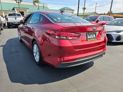 2018 Kia Optima S