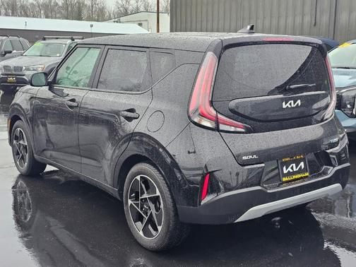 2023 Kia Soul EX