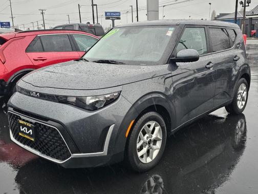 2023 Kia Soul LX
