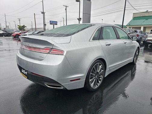 2015 Lincoln MKZ Hybrid Base
