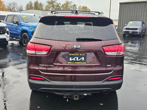 2018 Kia Sorento LX