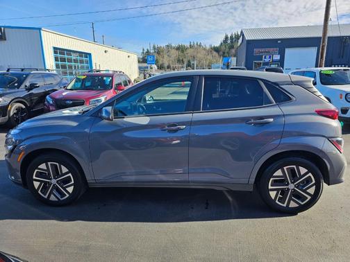 2023 Hyundai KONA EV SE