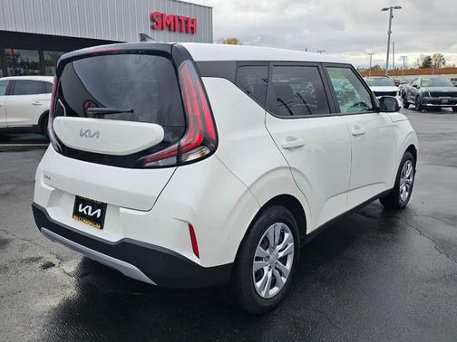 2023 Kia Soul LX