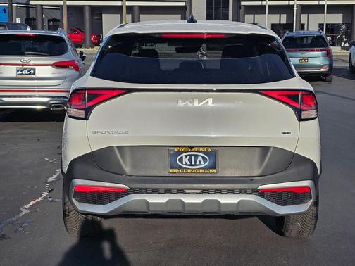 2023 Kia Sportage LX