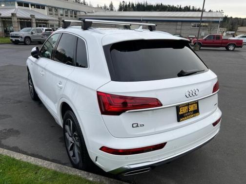 2023 Audi Q5 45 S line Premium Plus
