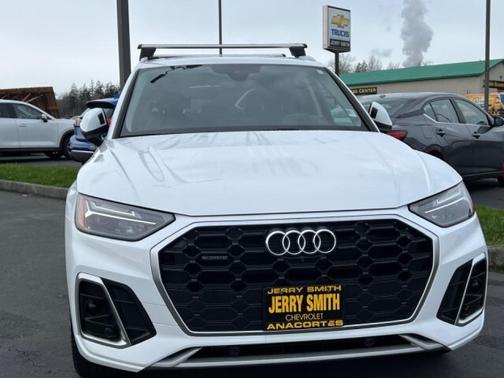 2023 Audi Q5 45 S line Premium Plus