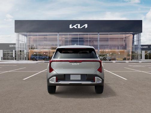 Ivory Silver 2027 Kia Seltos S