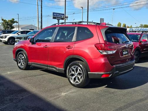 2021 Subaru Forester Premium