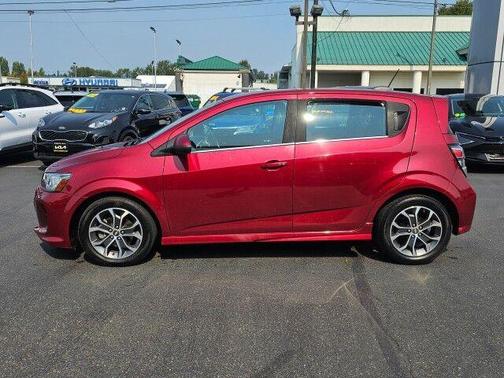 2017 Chevrolet Sonic LT