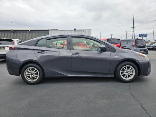 Magnetic Gray Metallic 2016 Toyota Prius Two