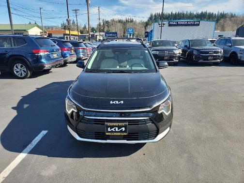 2024 Kia Niro EX