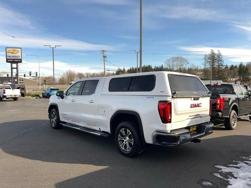 2021 GMC Sierra 1500 SLT