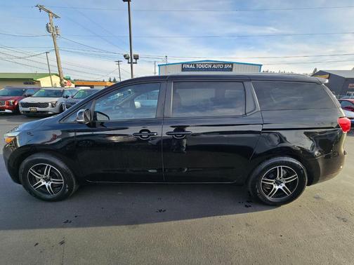 2015 Kia Sedona LX