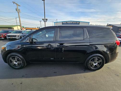 2015 Kia Sedona LX