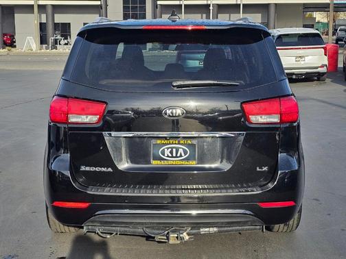2015 Kia Sedona LX