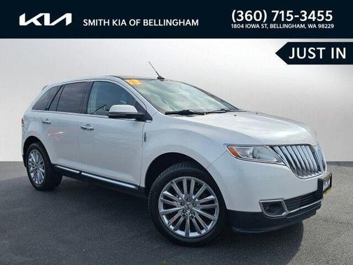 2013 Lincoln MKX Base