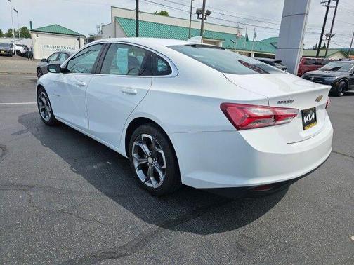 2021 Chevrolet Malibu LT