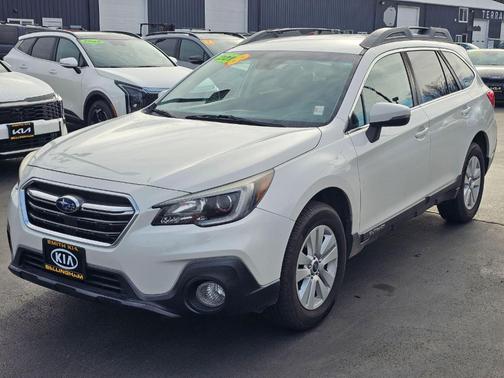 2018 Subaru Outback 2.5i Premium
