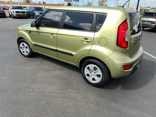 2013 Kia Soul Base