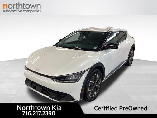 Snow White Pearl 2024 Kia EV6 Light