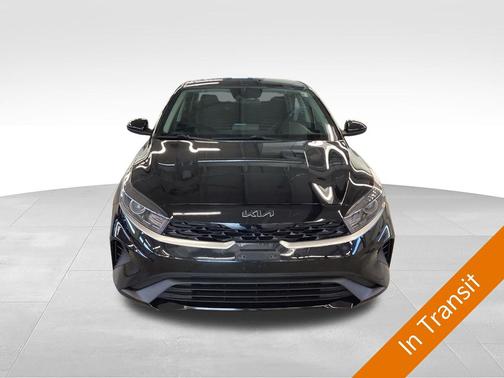 Aurora Black Pearl 2023 Kia Forte LXS