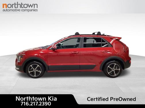 Runway Red 2025 Kia Niro EX