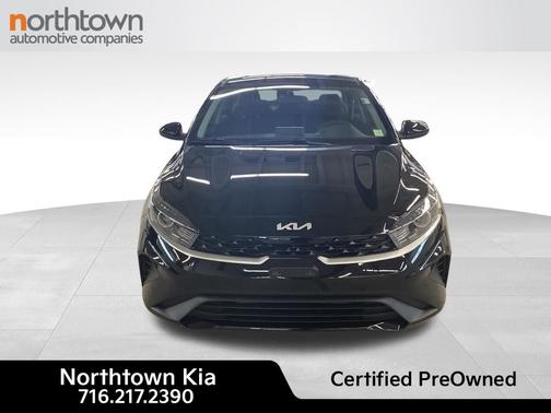 Aurora Black Pearl 2023 Kia Forte LXS