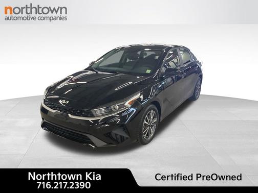 Aurora Black Pearl 2023 Kia Forte LXS