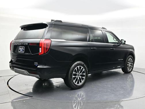 Black Metallic 2025 Ford Expedition Max Platinum