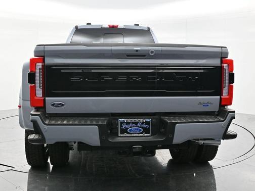 2026 Ford F-450 Platinum
