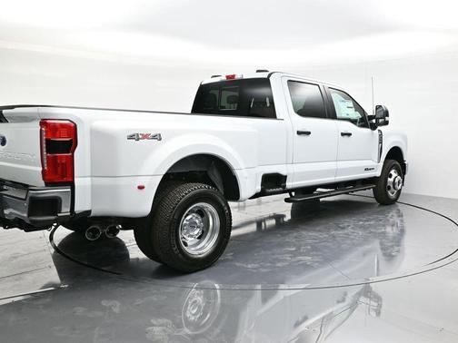 2026 Ford F-350 XLT