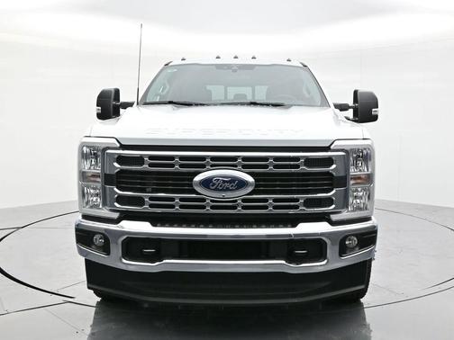 2026 Ford F-350 XLT