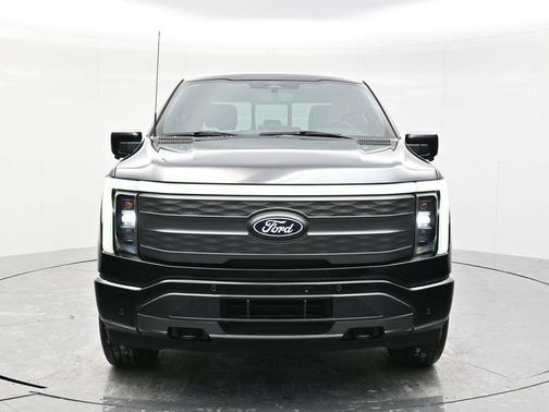 2024 Ford F-150 Lightning LARIAT